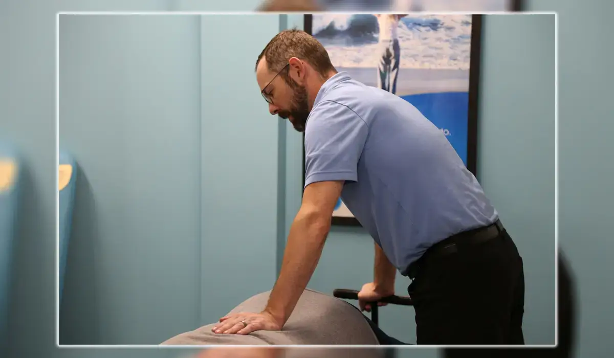 lower back pain relief massage through Chiropractic techniques
